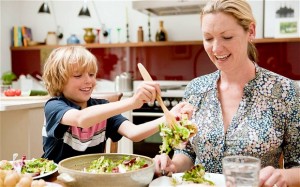 eating dinner at the table |www.sizefantastic.com.au